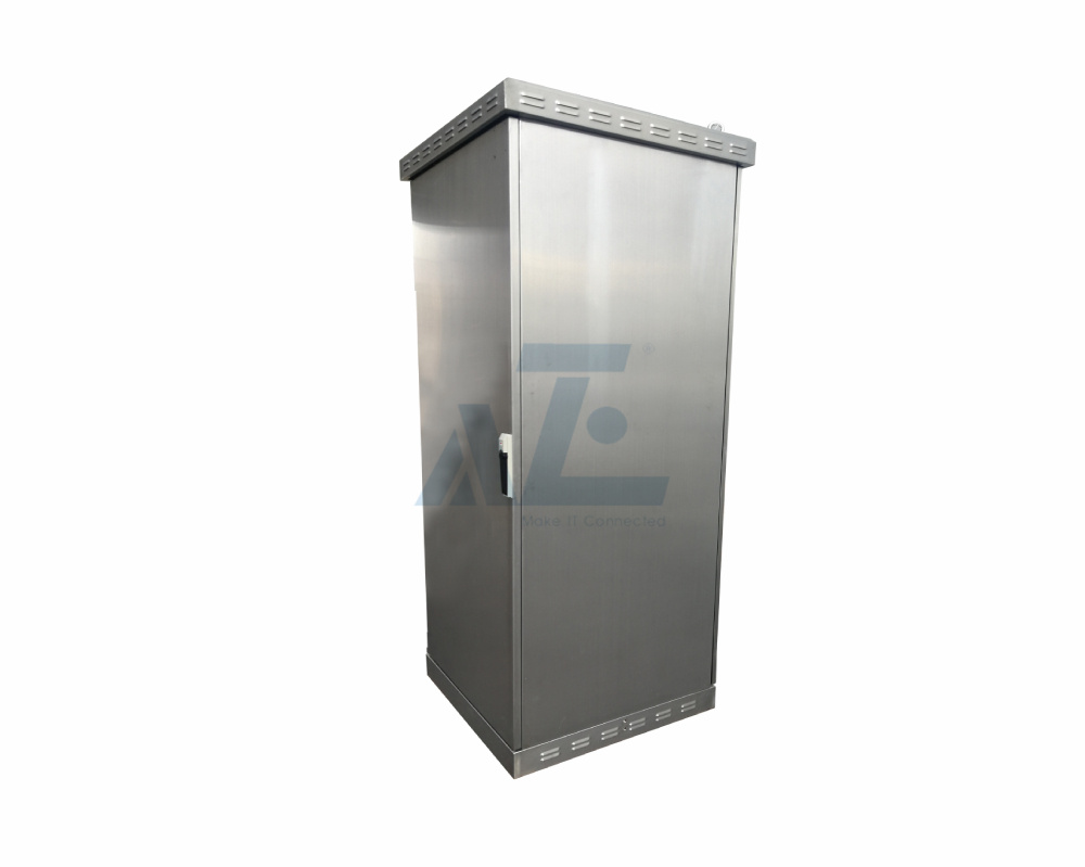 24U Waterproof Stainless Steel Outdoor Server Cabinet w/Cooling Fans, IP55, 800W x 800D mm