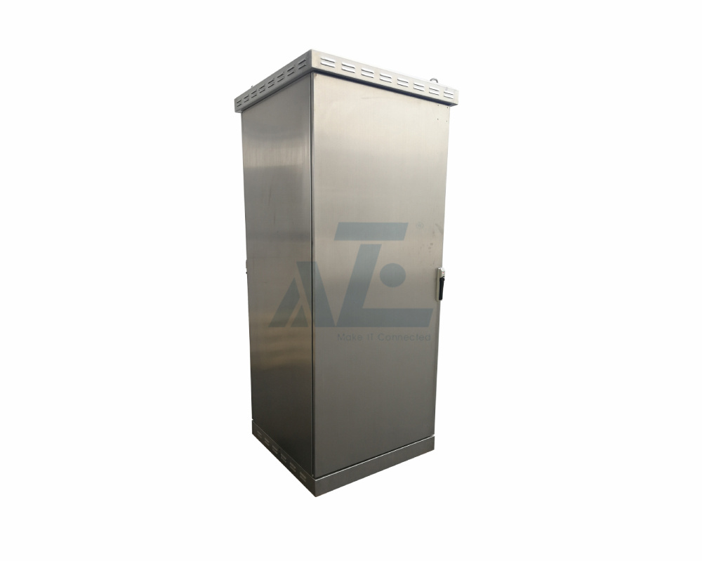 24U Waterproof Stainless Steel Outdoor Server Cabinet w/Cooling Fans, IP55, 800W x 800D mm