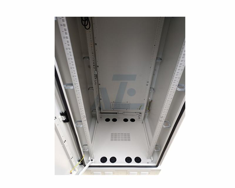 42U Weatherproof Outdoor Network Cabinet w/ Cooling Fans, IP55, 650W x 650D mm