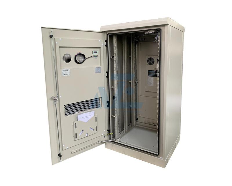 18U NEMA 4/4X rated 5G Outdoor Aluminum Enclosure with DC48V 500W Air Conditioner