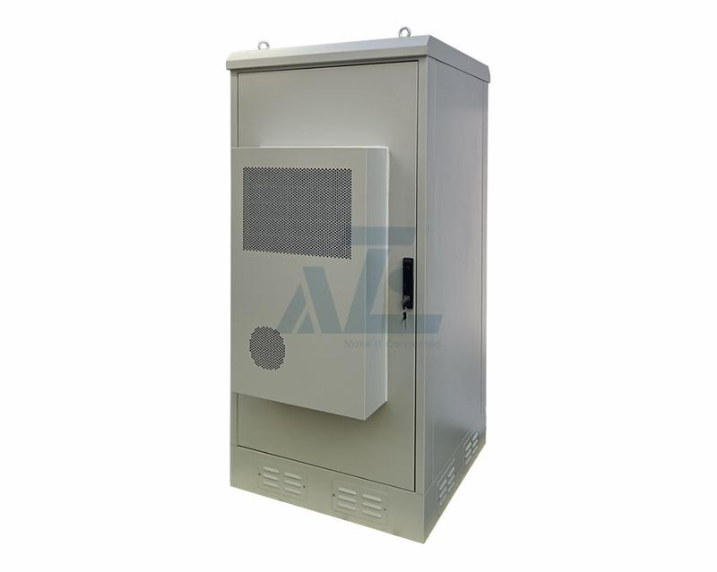 18U Outdoor Aluminum Enclosure w/ 1364BTU/H Air Conditioner, NEMA 4/4X Type, 750W x 750D mm