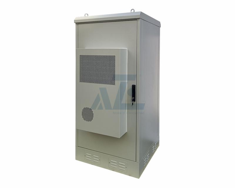 16U Outdoor Aluminum Enclosure w/ 1000BTU/H Air Conditioner, NEMA 4/4X Type, 750W x 750D mm